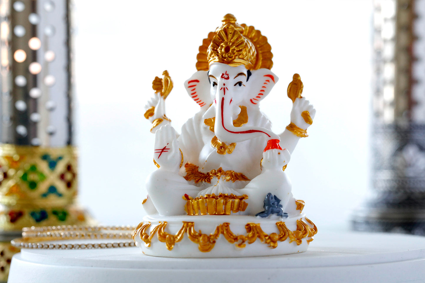 White Coloured Lord Ganesh statue