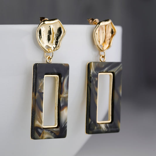 Dazzling Drop Earrings- Fusion of modern sophistication and timeless charm earrings back