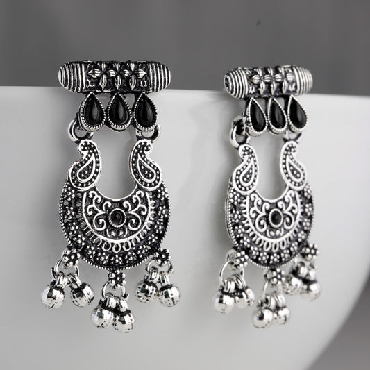 Bring a touch of vintage charm to your look with these oxidised look finish earrings black
