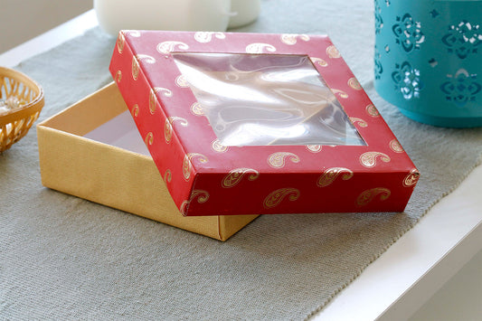 Printed Colourful Sweet & Gift Square Boxes with Lids (RED)
