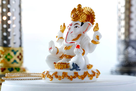 White Coloured Lord Ganesh statue